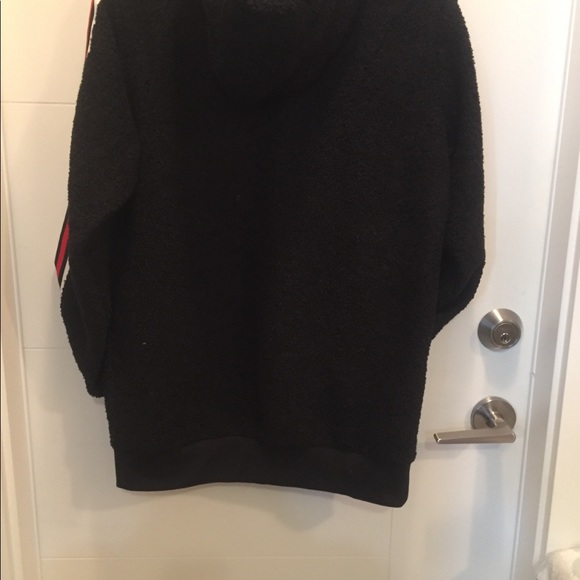 Black Sherpa Fleece Hoodie NWT Sz M - Picture 8 of 11